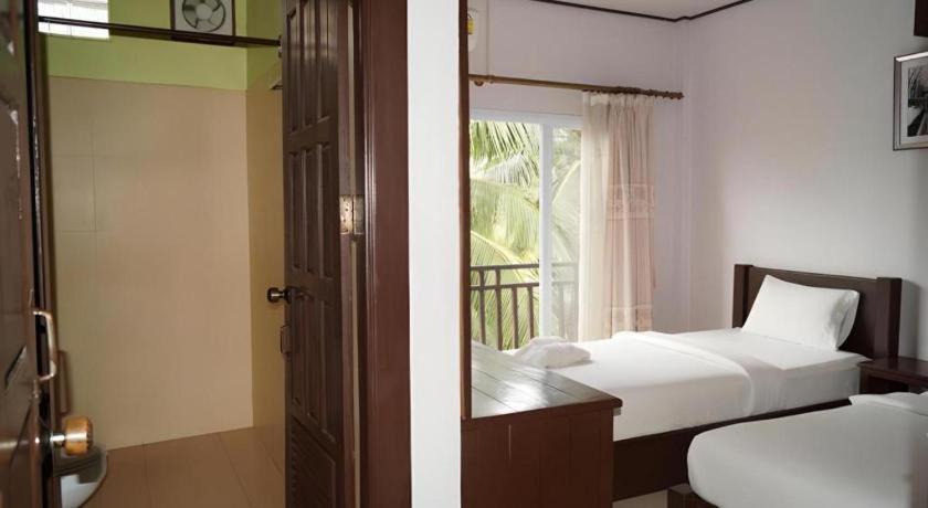 Phou Ang Kham 2 Hotel Vang Vieng Exterior photo